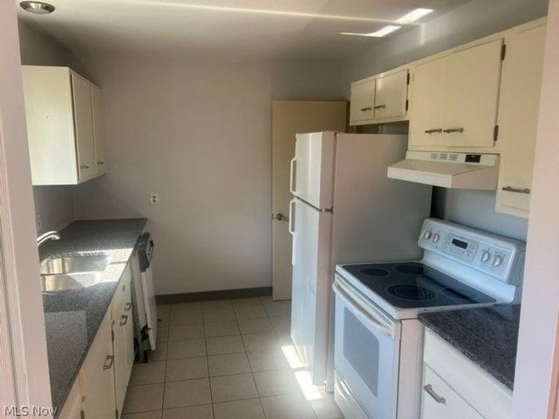 2888 Morewood Road, Fairlawn, OH 44333 Photo 3