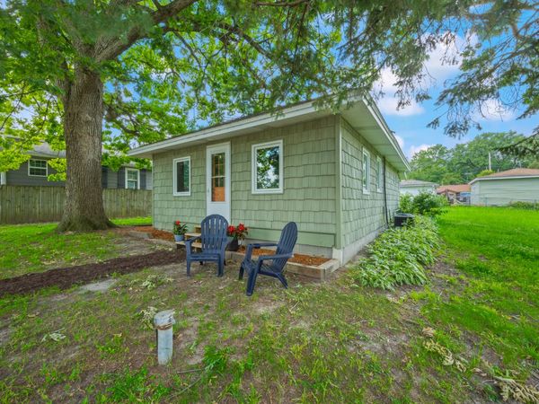 42328 N Oak Street , Antioch, IL 60002