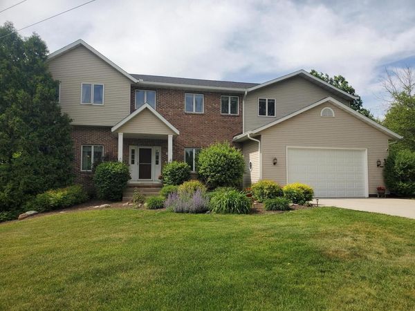 5451 County Highway Tt, Marshall, WI 53559