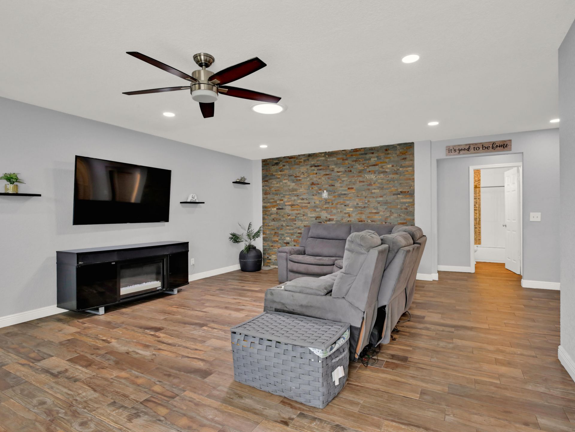 7581 Deuce Lane, Greenacres, FL 33467 Photo