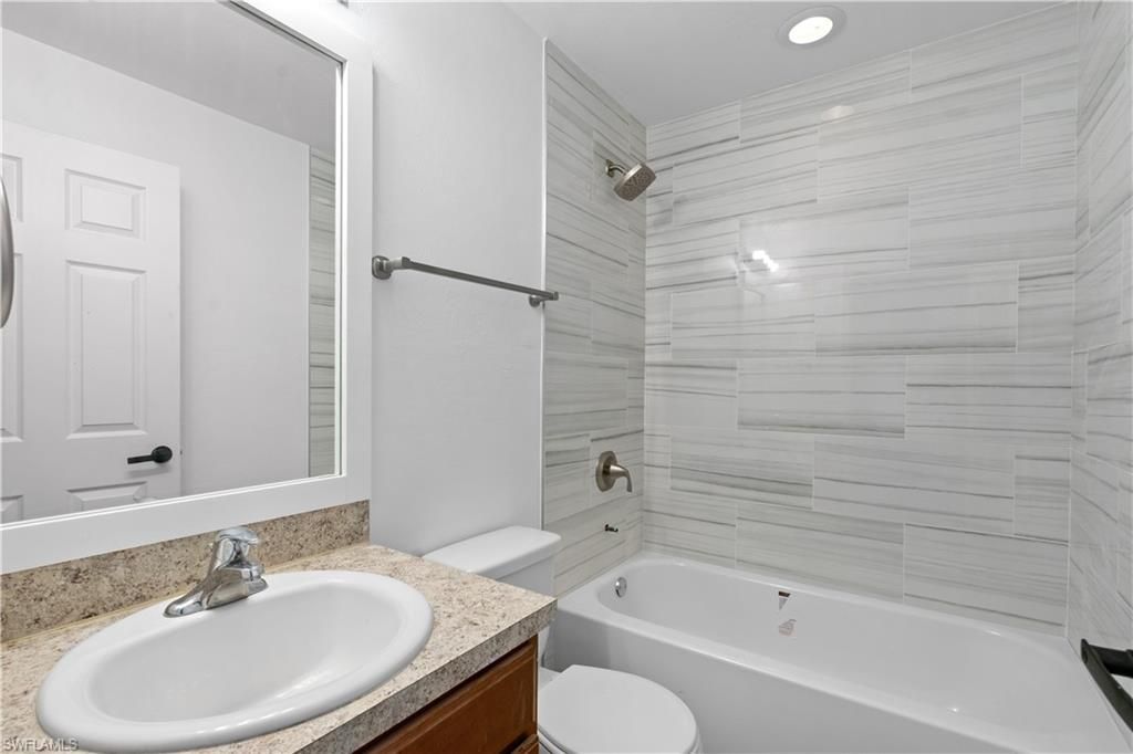 336 NE 30th Ter , Cape Coral, FL 33909 Photo
