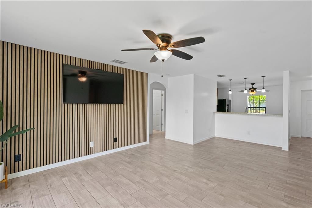 336 NE 30th Ter , Cape Coral, FL 33909 Photo