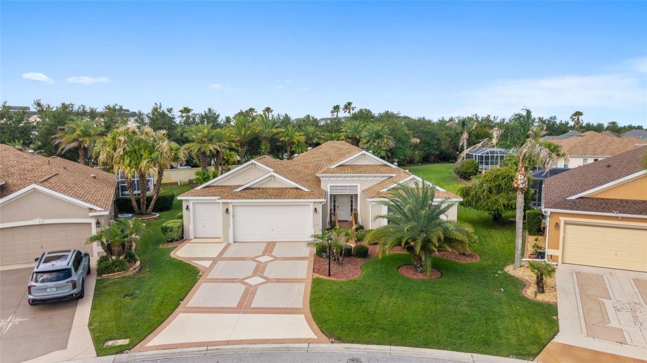 2741 Persimmon Loop, The Villages, FL 32162 Photo