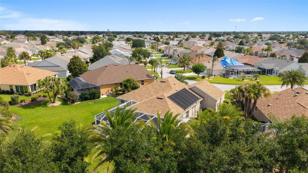 2741 Persimmon Loop, The Villages, FL 32162 Photo