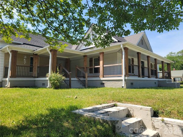 409 N 12th Street, Bessemer City, NC 28016