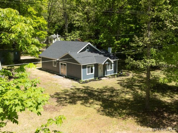 4457 S Croton Hardy Drive, Newaygo, MI 49337