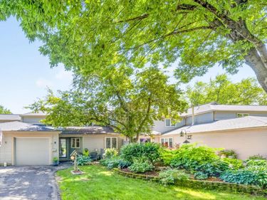 70 Walden Pond Drive, Nashua, NH 03064