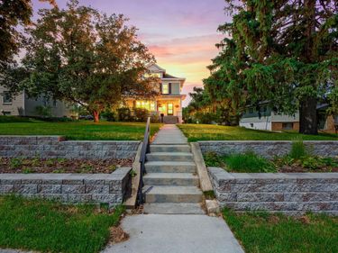 510 Red Wing Avenue, Kenyon, MN 55946