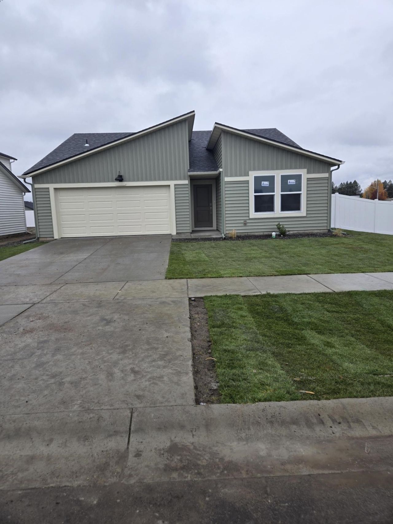 1567 E A St. St, Deer Park, WA 99006 Main Photo