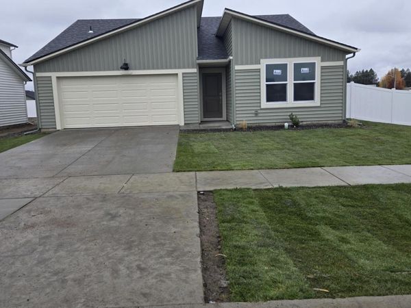 1567 E A St. St, Deer Park, WA 99006