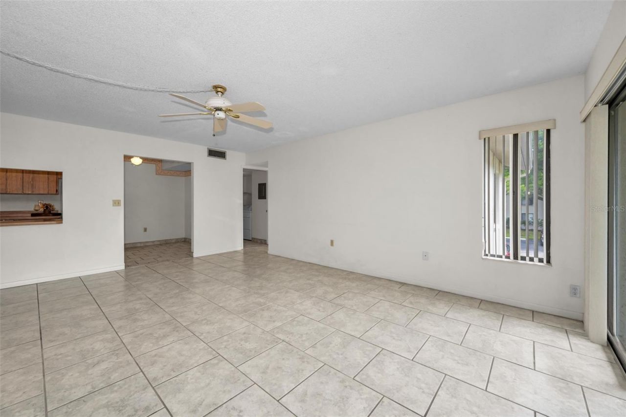2687 Pine Ridge Way S, Unit B2, Palm Harbor, FL 34684 Photo