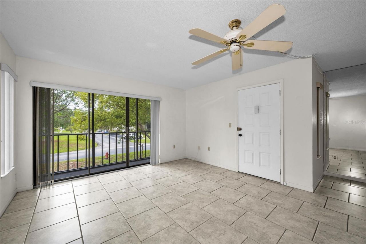 2687 Pine Ridge Way S, Unit B2, Palm Harbor, FL 34684 Photo