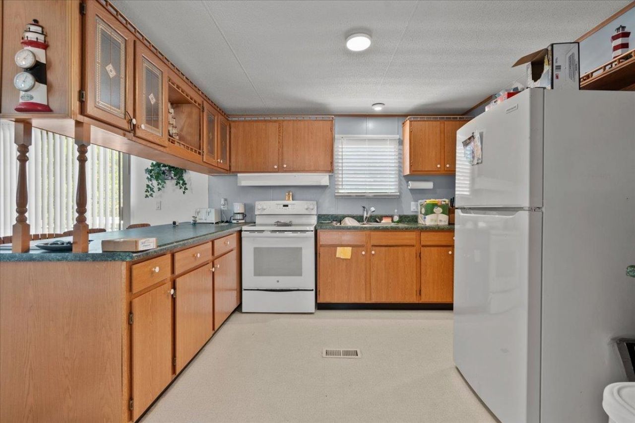 750 Patrick Rd.  Photo 20