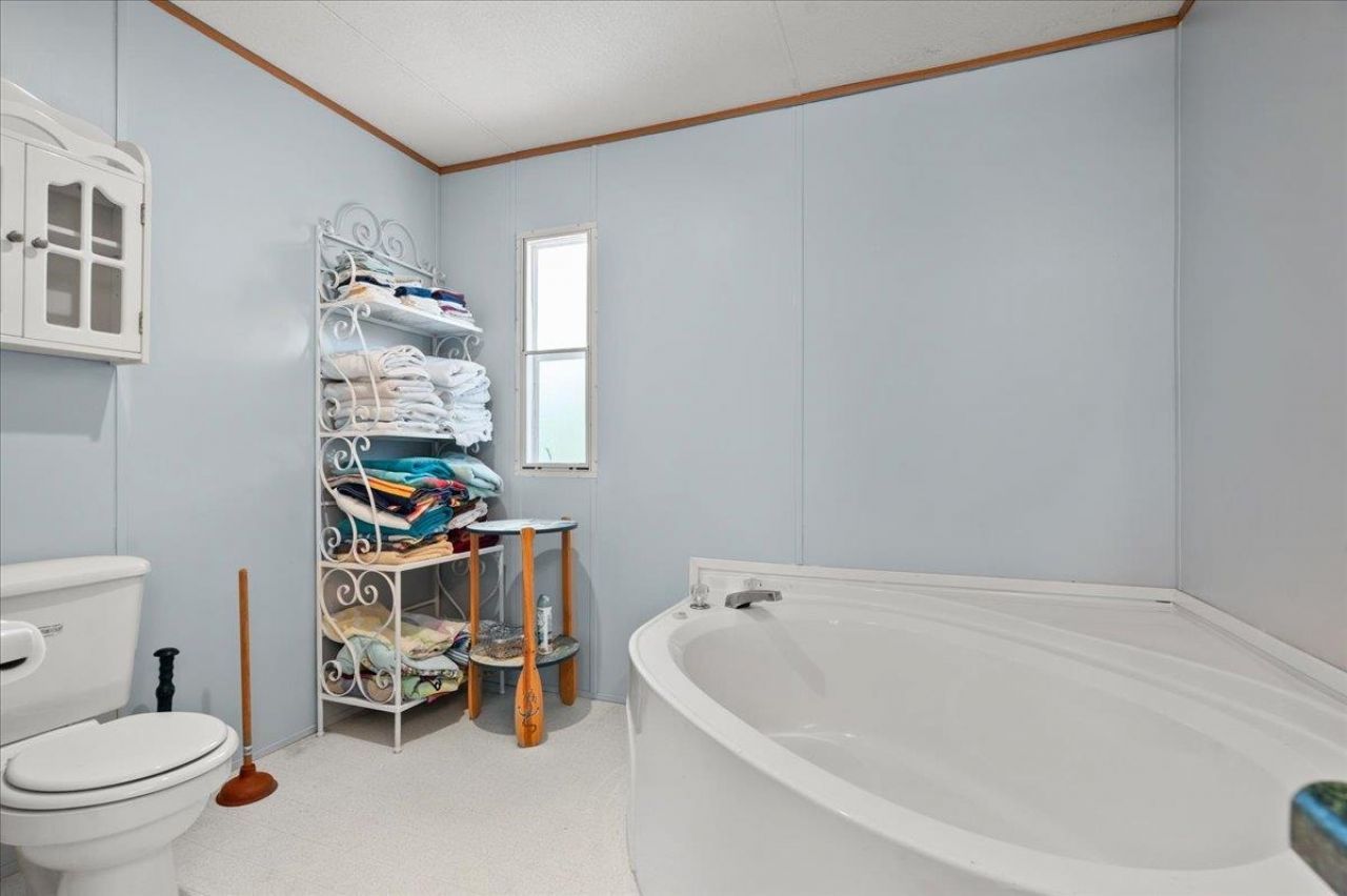 750 Patrick Rd.  Photo 32