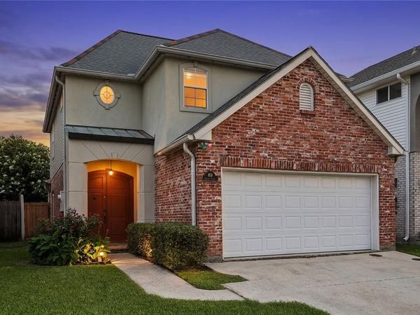 913 SAINT JULIEN Drive , Kenner, LA 70065
