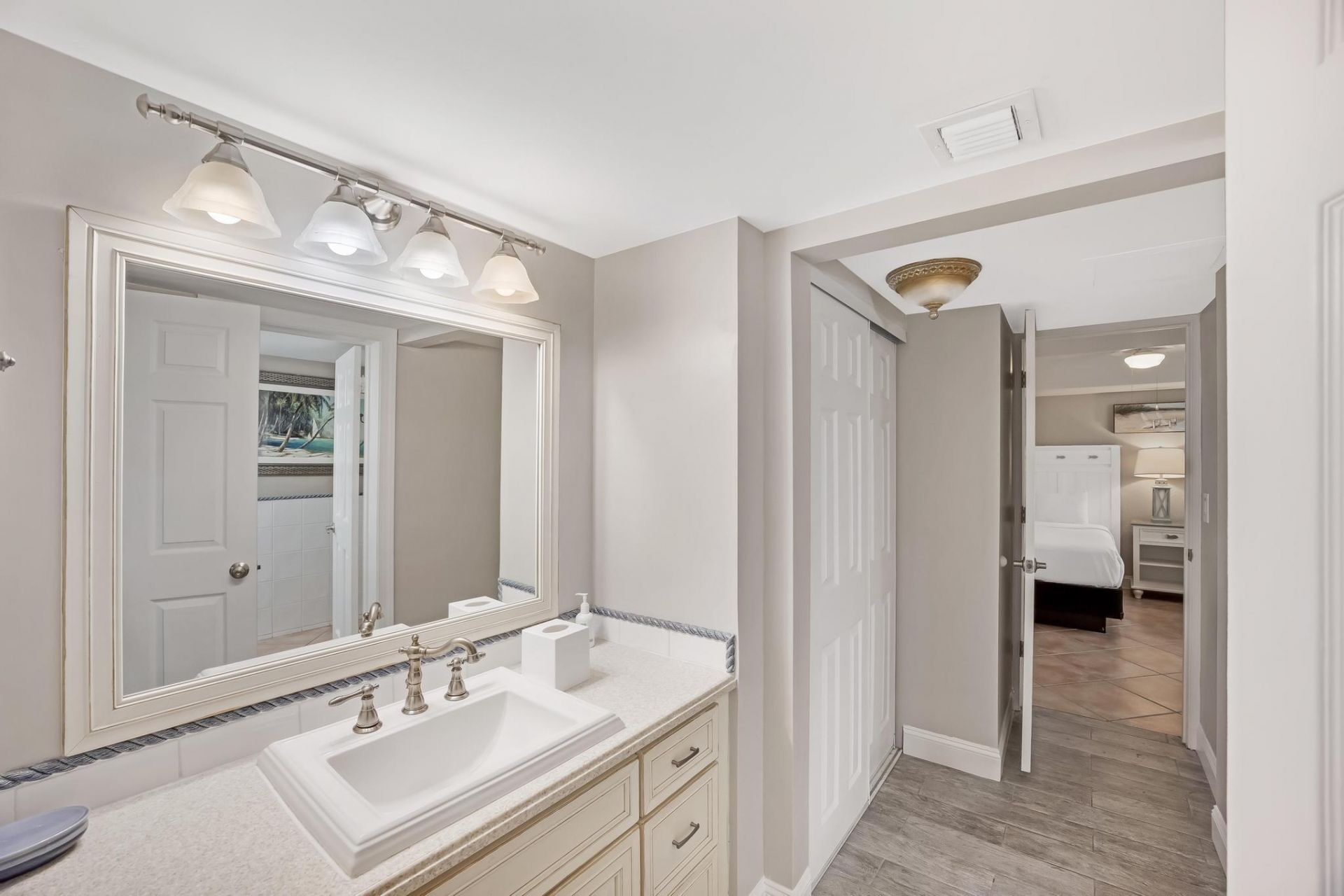 4303 Marina Villas Drive, Duck Key, FL 33050 Photo