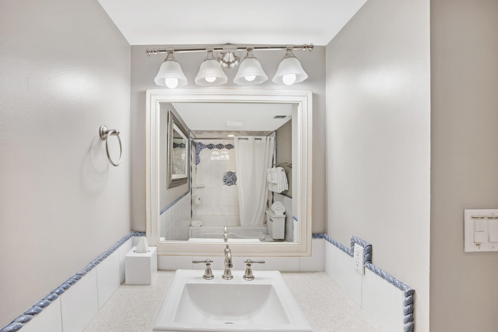 4303 Marina Villas Drive, Duck Key, FL 33050 Photo