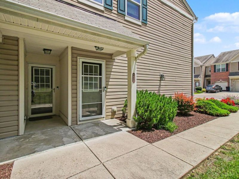 1028 Lost Crossing, Springfield Twp., OH 45231 Photo 3