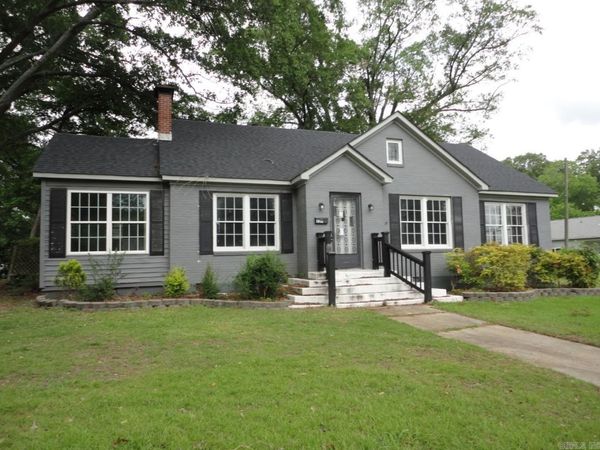 527 S Main Street , Monticello, AR 71655