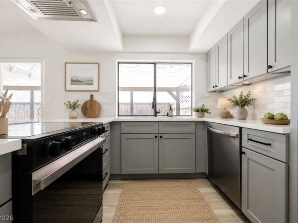 105 Jon Belger Drive , Las Vegas, NV 89145