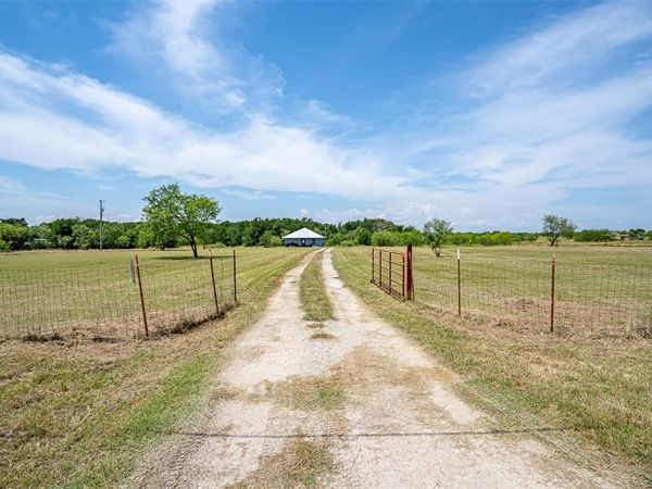 166 Private Road 1404, Morgan, TX 76671