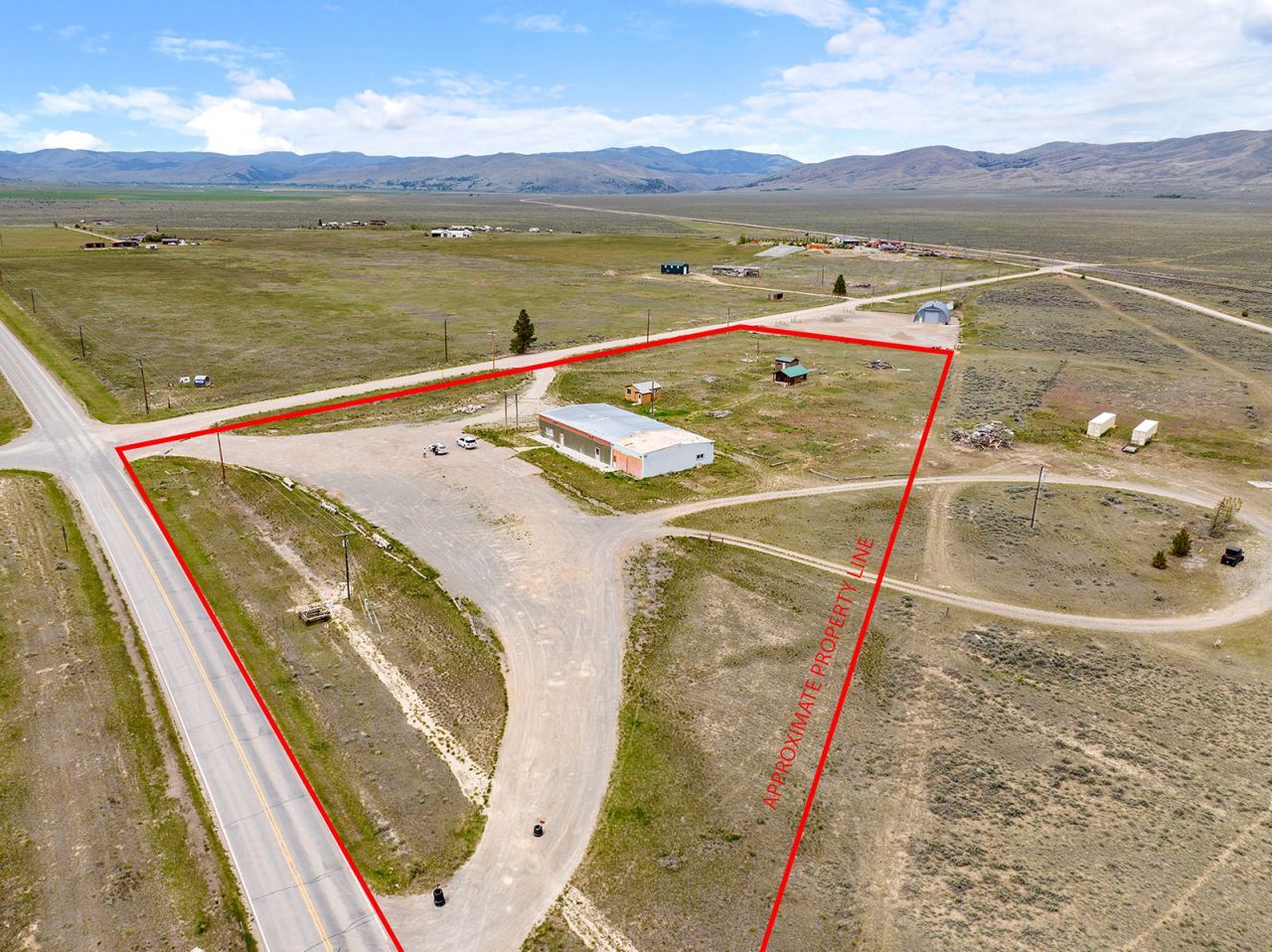 6042 Lincoln Road W, Helena, MT 59602 Main Photo