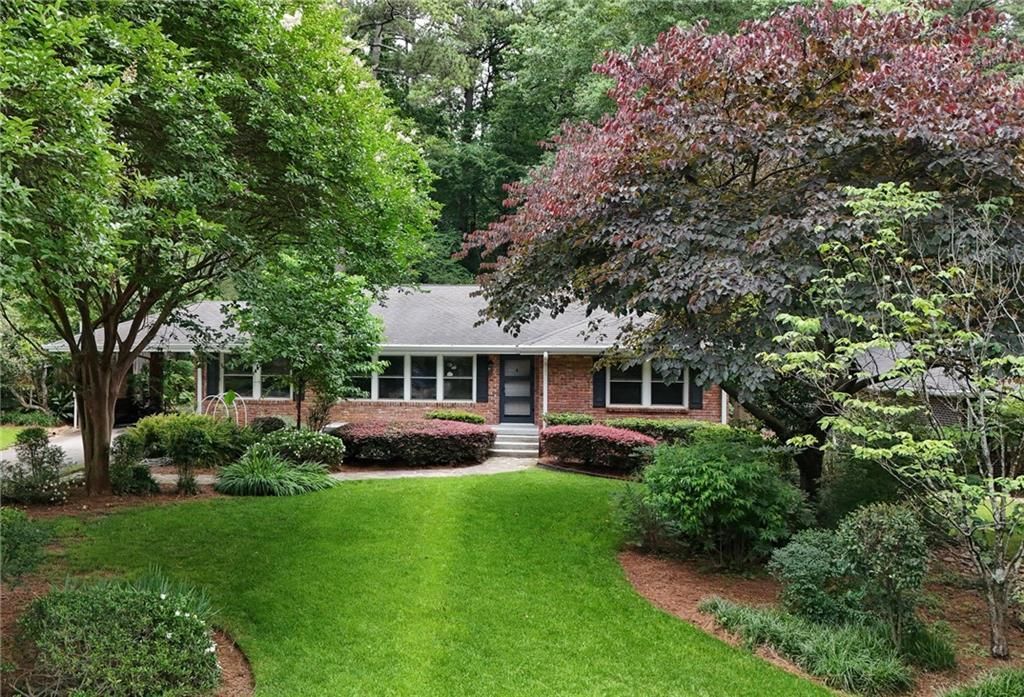 1437 N Amanda Circle Ne, Atlanta, GA 30329 Main Photo