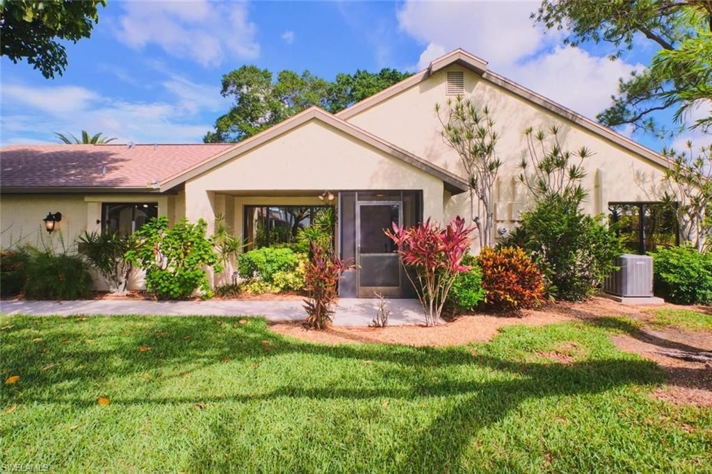 1717 Bent Tree Cir, Fort Myers, FL 33907 Main Photo