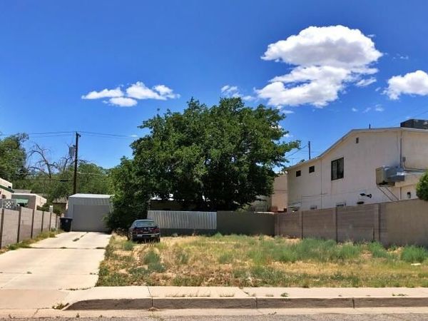 508 Columbia Drive SE, Albuquerque, NM 87106