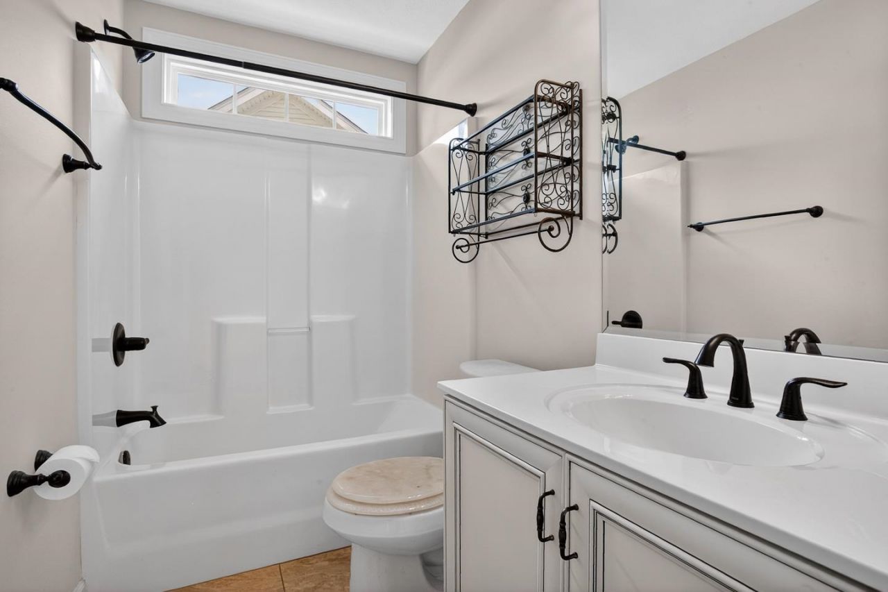121 Willow Bay Dr.  Photo 32