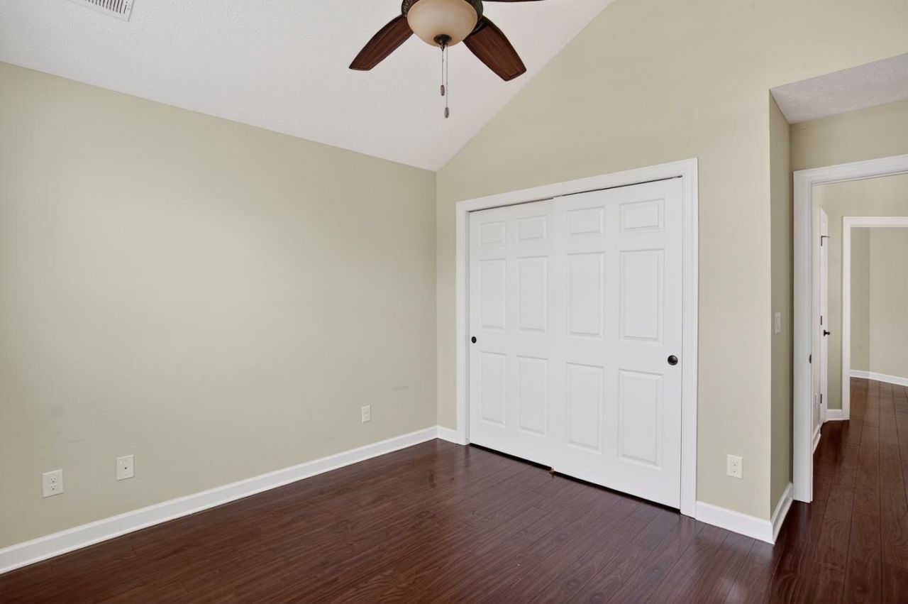 121 Willow Bay Dr.  Photo 34