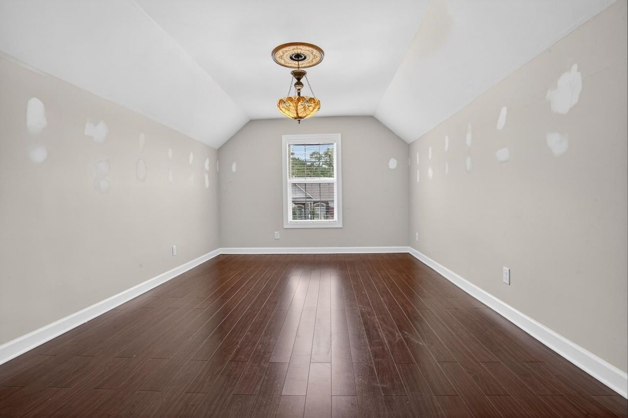 121 Willow Bay Dr.  Photo 35