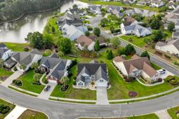 121 Willow Bay Dr.  photo 4