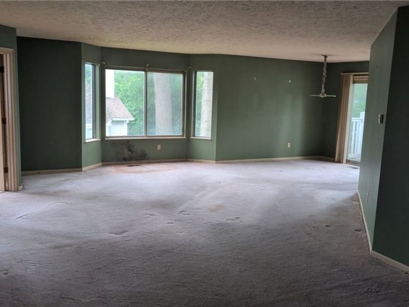 350-1 Village Pointe Drive , Akron, OH 44313 Photo 1