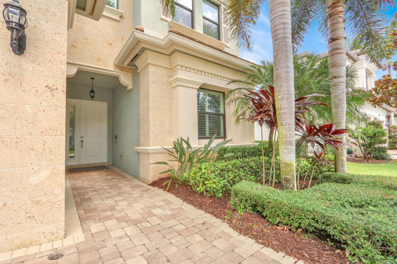 16590 Germaine Drive, Delray Beach, FL 33446 Photo