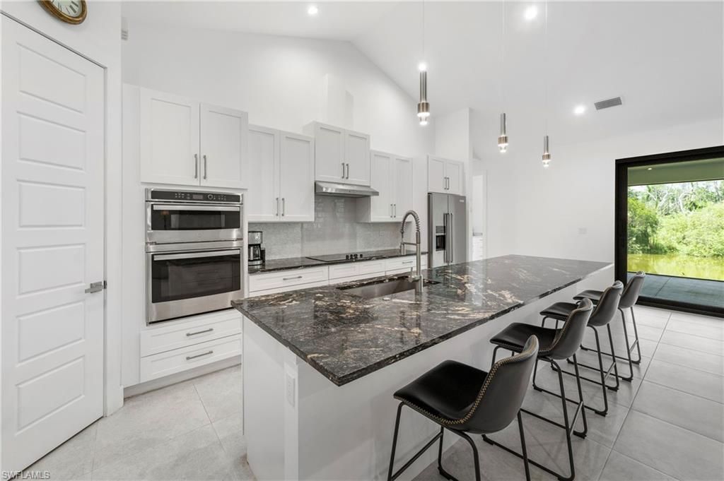 18355 Fairmont Dr, Naples, FL 34114 Photo