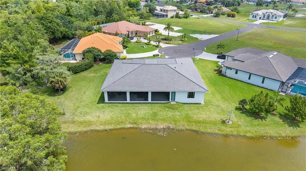 18355 Fairmont Dr, Naples, FL 34114 Photo