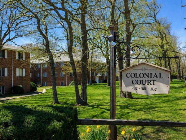 307 W Main Street, Unit APT 1, Hyannis, MA 02601