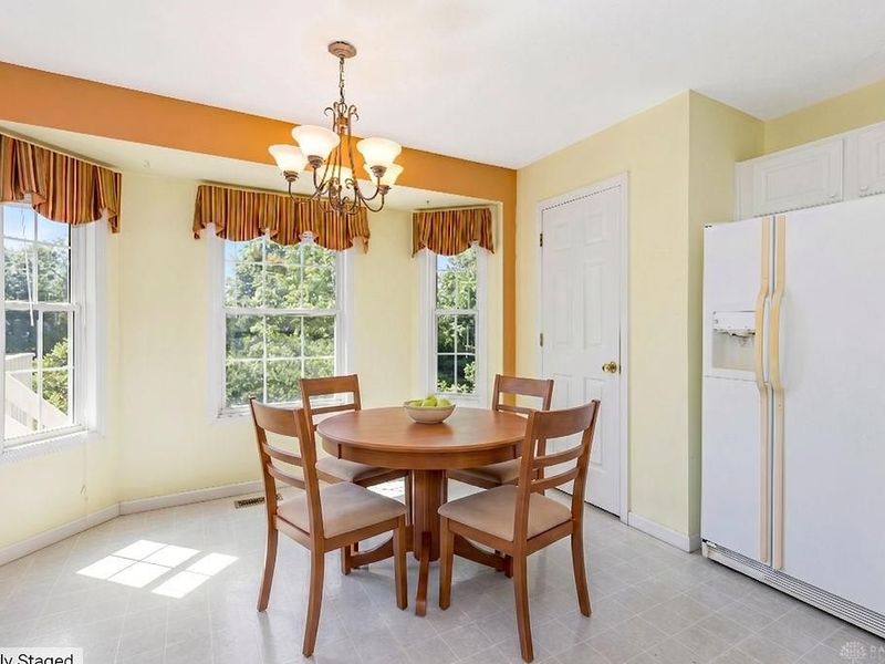 5214 Taylor Lake Lane, Liberty Township, OH 45044 Photo 9