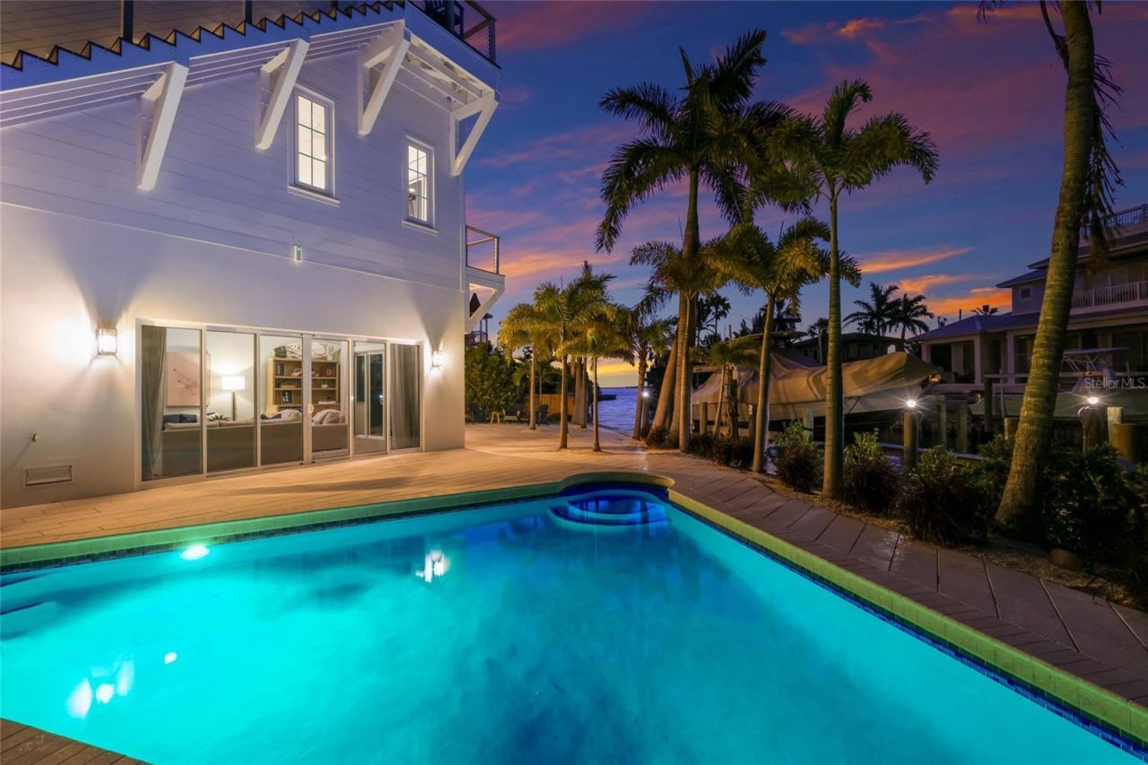 511 59th Street, Bradenton Beach, FL 34217 Photo