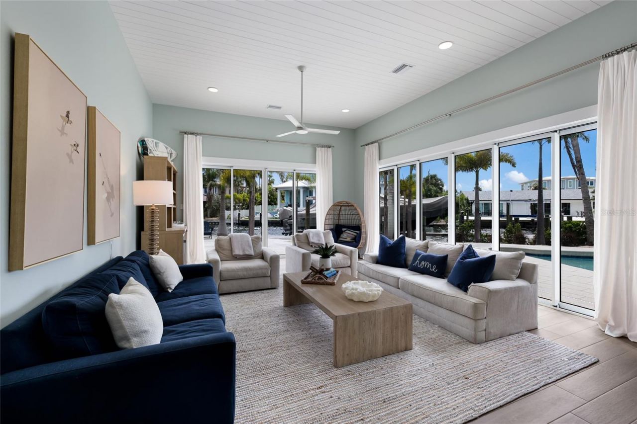 511 59th Street, Bradenton Beach, FL 34217 Photo