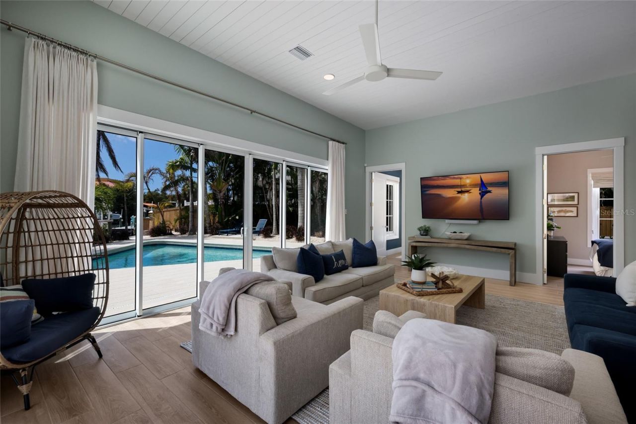 511 59th Street, Bradenton Beach, FL 34217 Photo