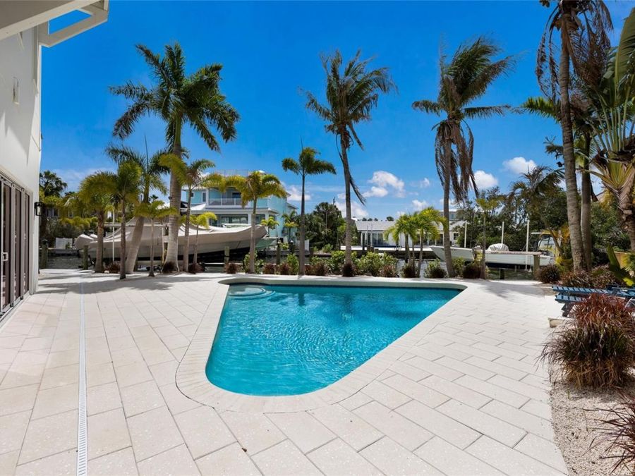 Property Image 60