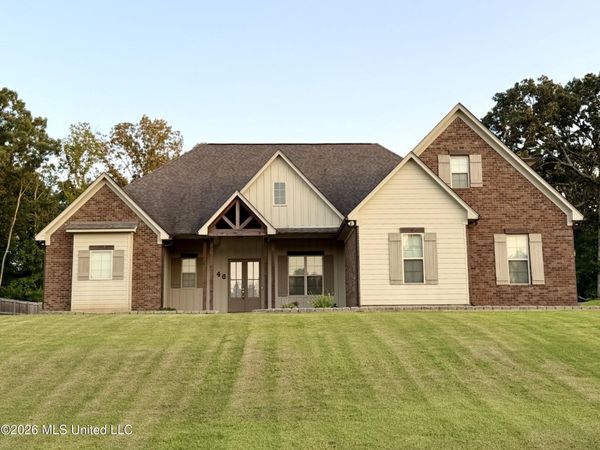 46 Fairview Trail, Byhalia, MS 38611