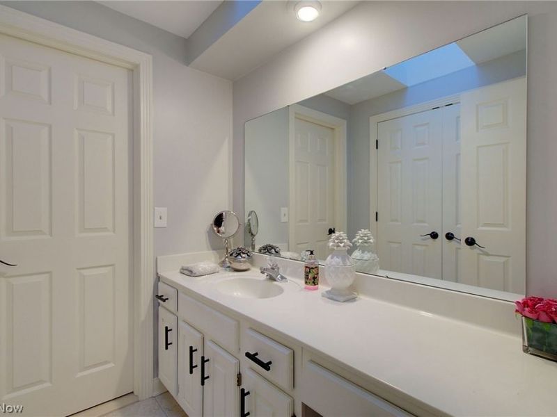 5854 Loma Linda Lane NE, Canton, OH 44721 Photo 36