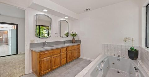 6400 Lago Cir, Rancho Murieta, CA 95683 Photo