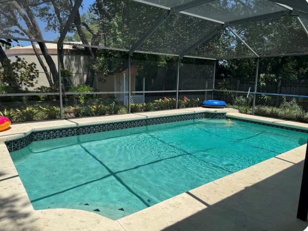7316 Willow Park Drive , Tampa, FL 33637 Photo