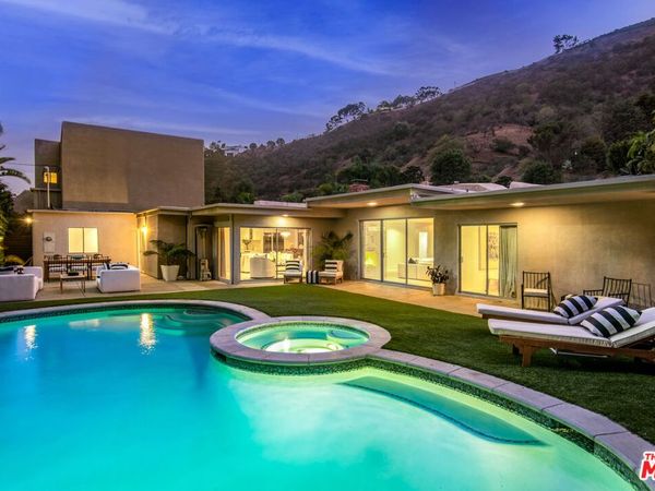 1922 N Beverly Drive, Beverly Hills, CA 90210