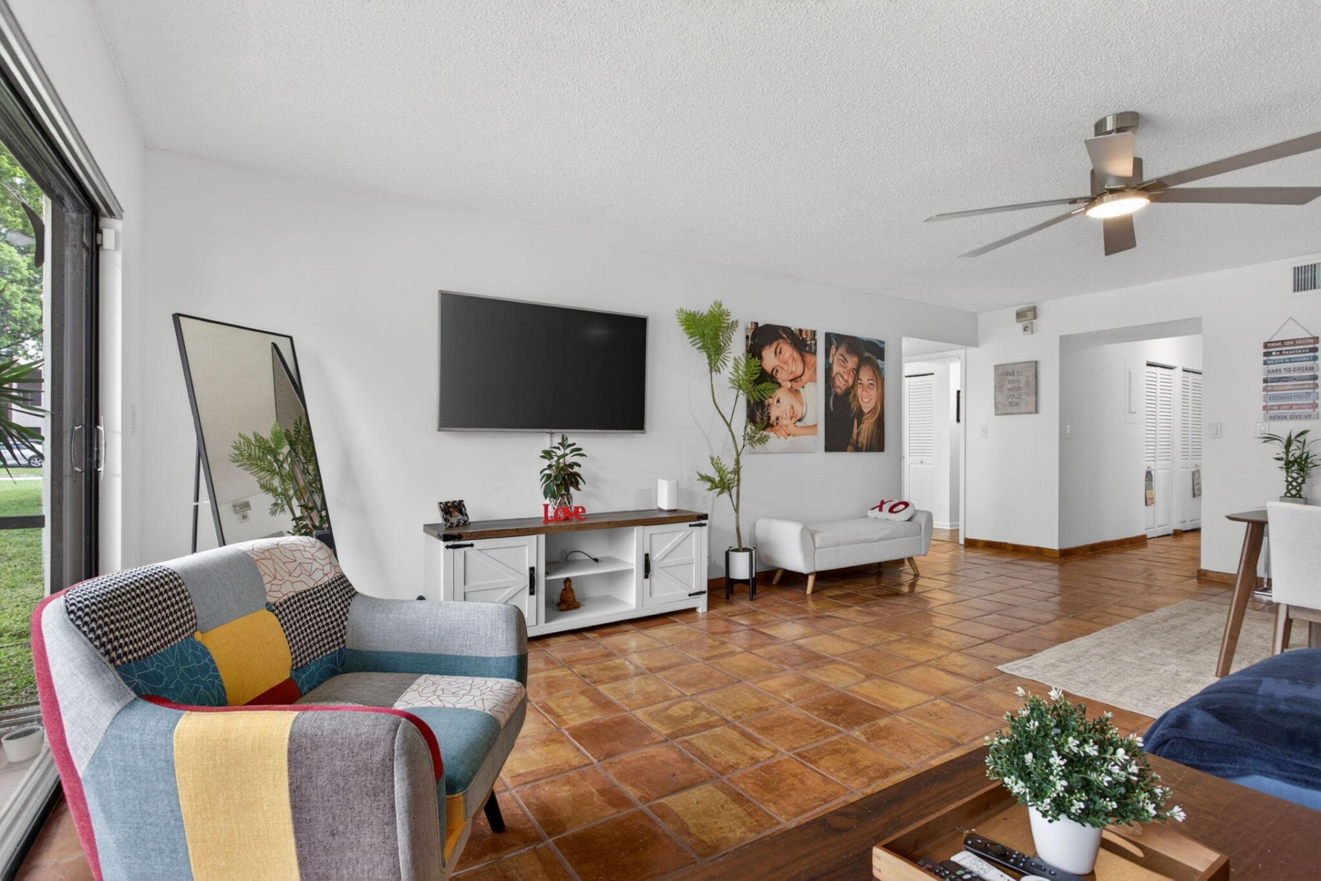 172 W Laurel Drive, Unit 1102, Margate, FL 33063 Photo