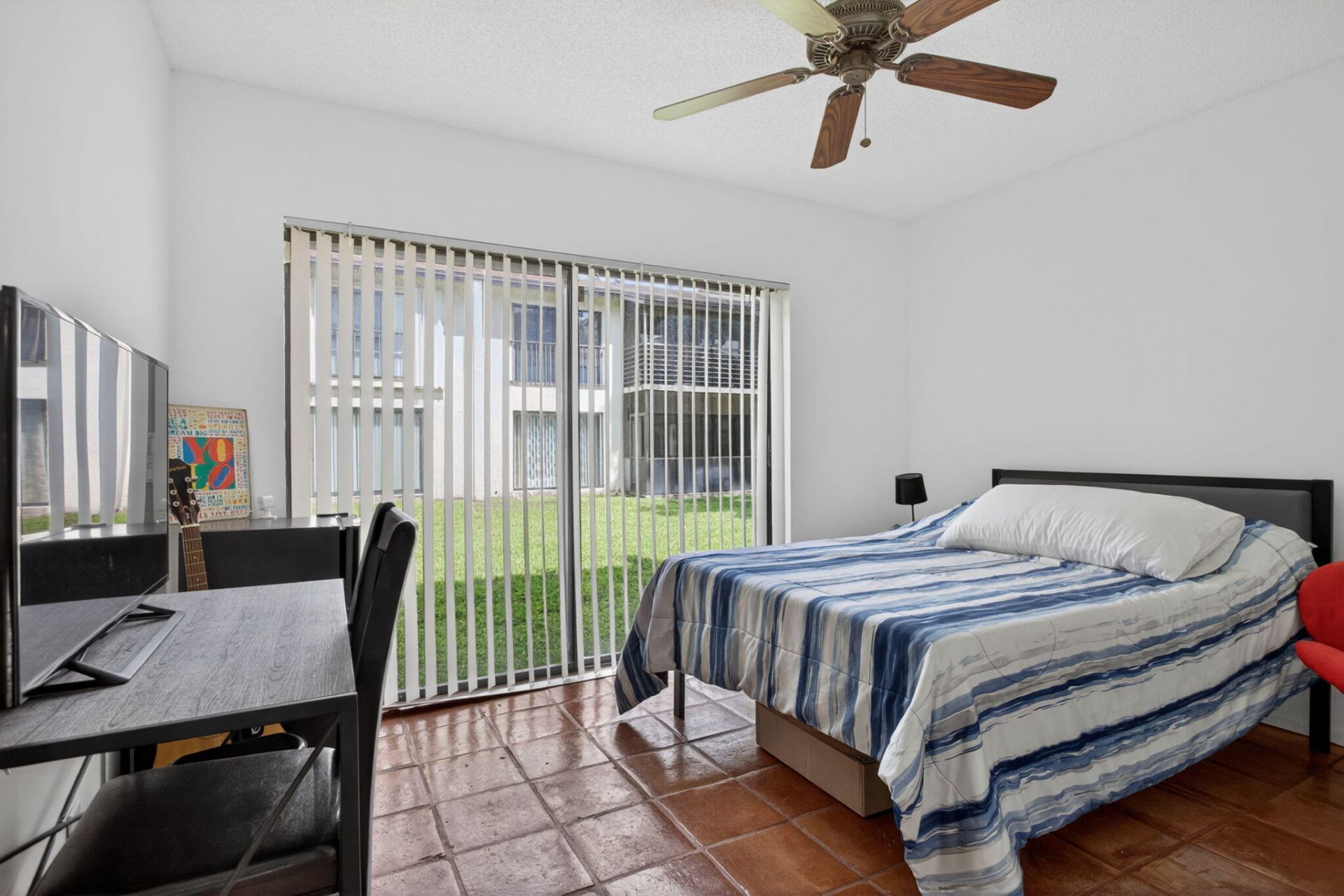 172 W Laurel Drive, Unit 1102, Margate, FL 33063 Photo